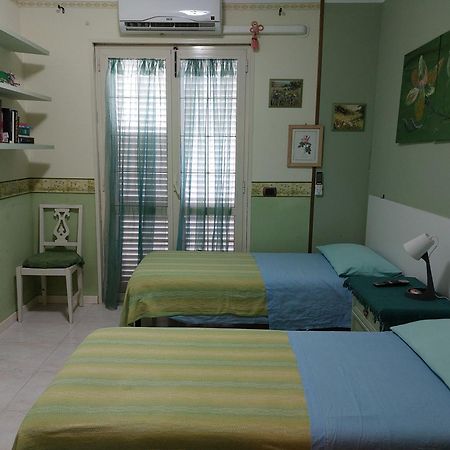 Oasi Del Relax Bed & Breakfast Чивитавекия Екстериор снимка